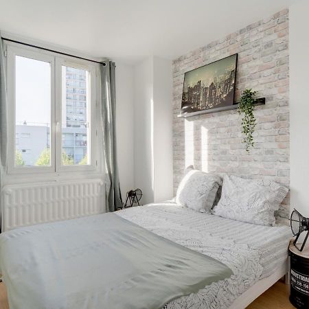 Le Privilege Aux Portes De Paris Bagnolet Bagian luar foto